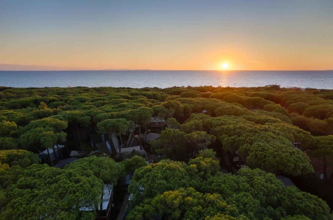Camping Il Capannino Glamping Village Marina Di Bibbona Exterior foto